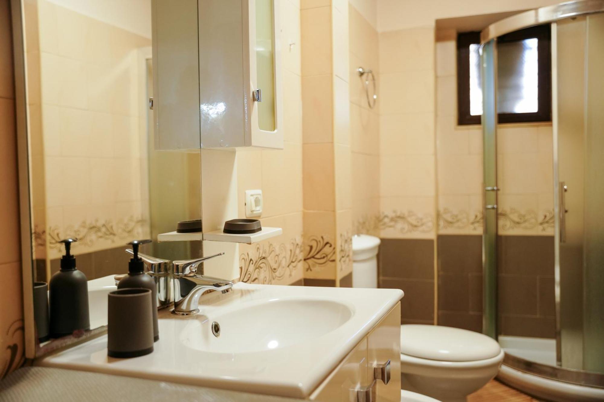 Tirana Centre Lions Gate 1 Apartment מראה חיצוני תמונה