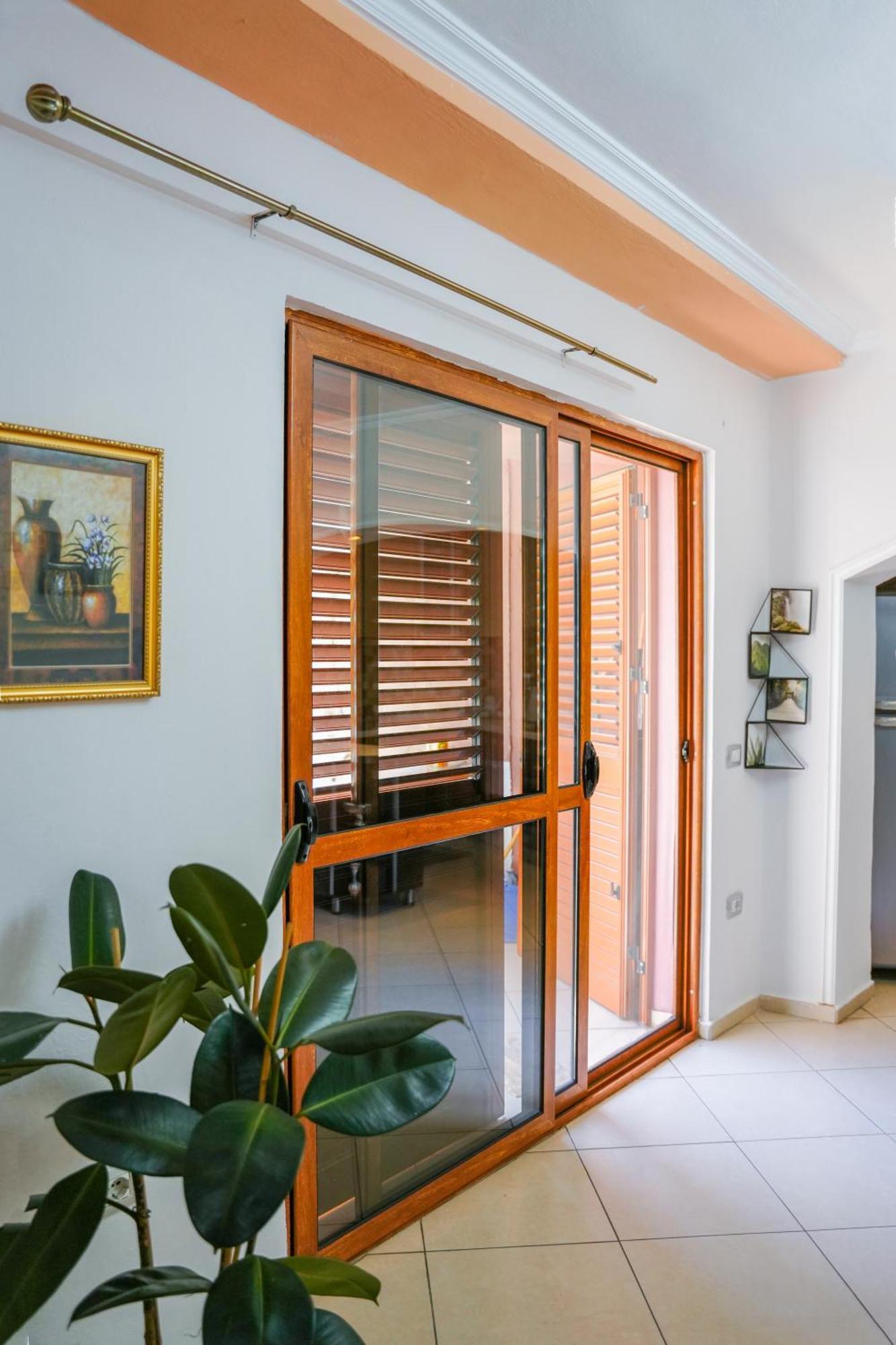 Tirana Centre Lions Gate 1 Apartment מראה חיצוני תמונה