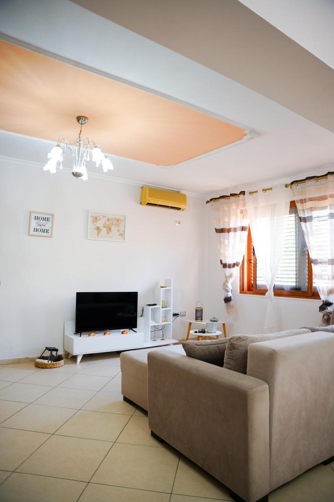 Tirana Centre Lions Gate 1 Apartment מראה חיצוני תמונה
